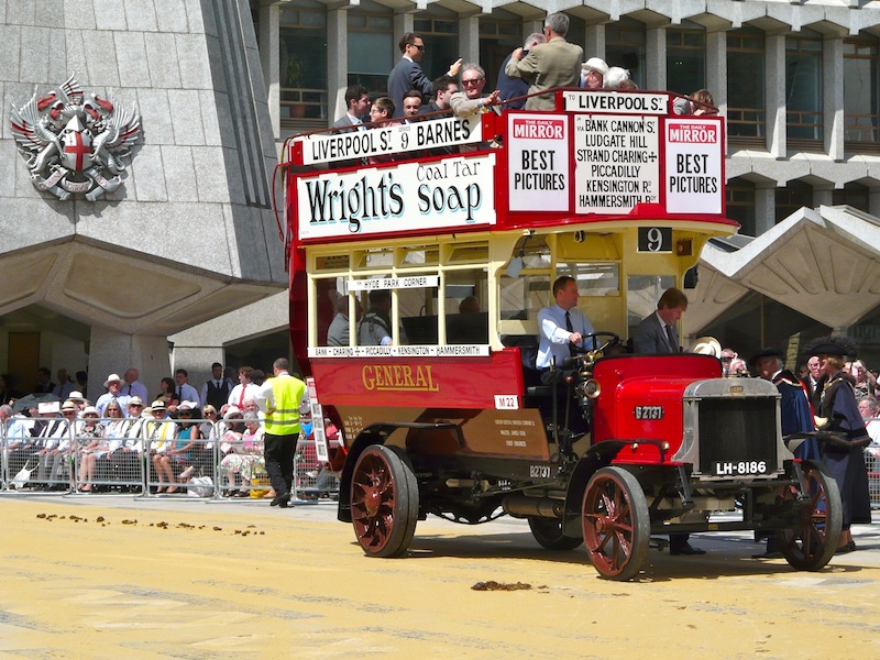 Battle Bus in City cart-marking ceremony